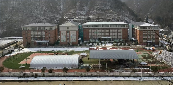 伏牛山区卢氏县乌天麻繁育基地